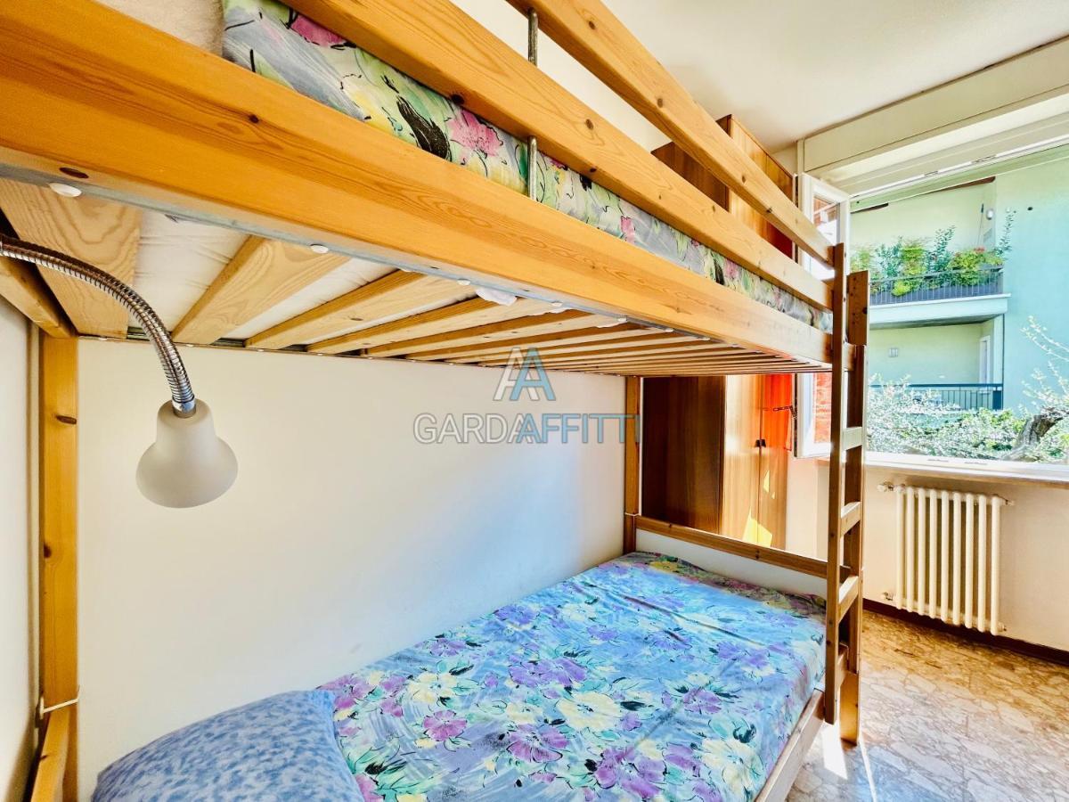 Ares Apartment - Vicino Al Lago Di Garda E Alla Stazione Treno Desenzano del Garda Buitenkant foto